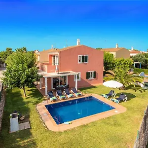 https://villas-nura.balearic-islands.net